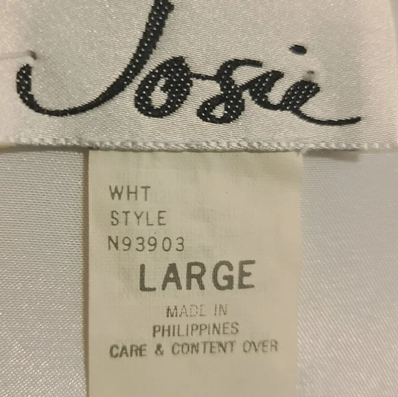 Josie by NatoriWomen's Vintage White Belted Long Sleeve Robe (Size Large)